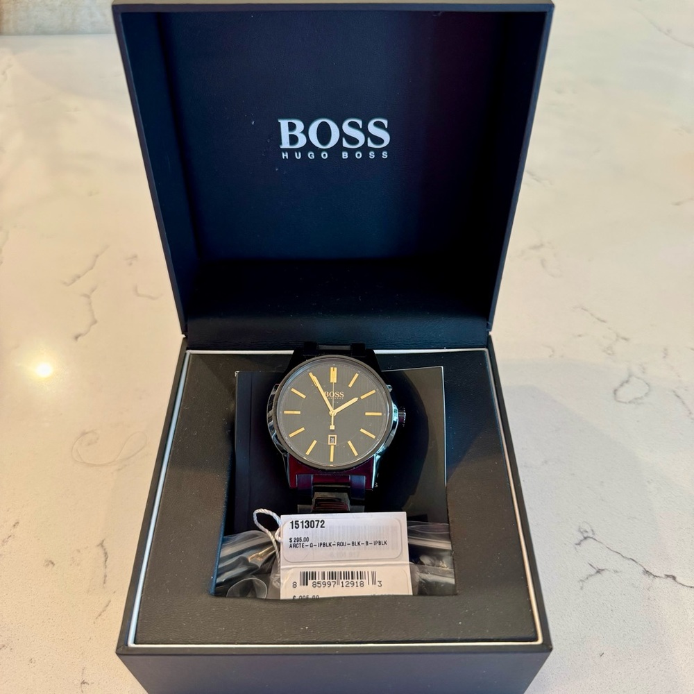 NWT Hugo Boss Black and Gold Watch